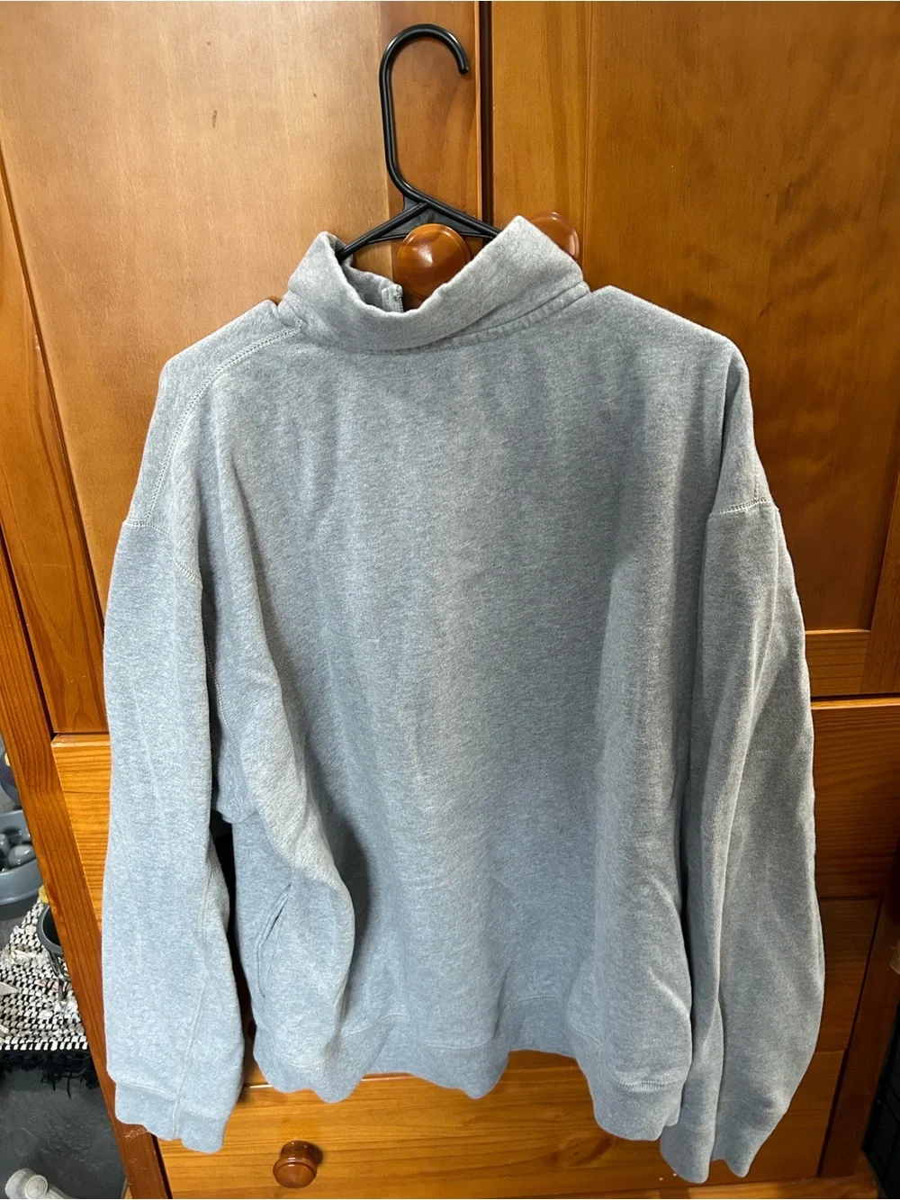 GAP Quarter-Zip Sweatshirt in Light Gray with navy GAP